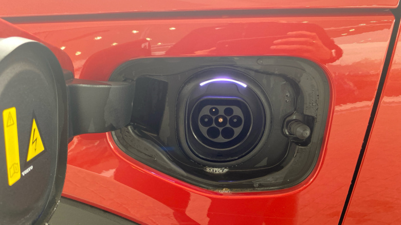 Volvo Xc40 1.5 T5 Recharge PHEV Ultimate Dark 5dr Auto Estate